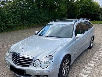 Mercedes E280