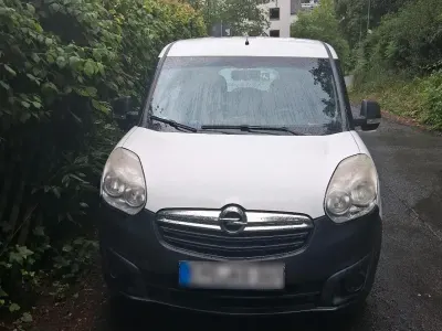 Gebraucht Opel Combo 93 PS (68 kW) 2012 Weiß Van / Kleinbus