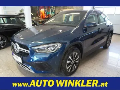 Second-hand Mercedes GLA250 Advantage 218 CP (160 kW) 2022 Albastru SUV