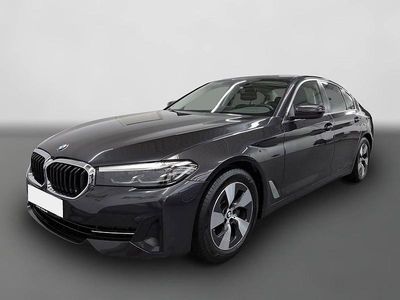 Gebraucht BMW 520 190 PS (139 kW) 2023 Grau Limousine