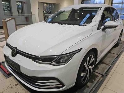 Gebraucht VW Golf VIII Move 110 PS (80 kW) 2024 Weiß Limousine
