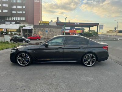 BMW M550