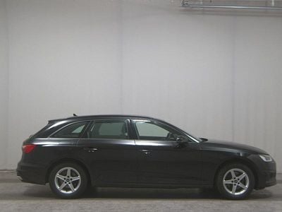 Schwarz Gebraucht 2022 Audi A4 Sport Kombi | 19.980 € (Superpreis)
