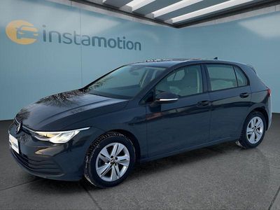 Gebraucht VW Golf VIII 131 PS (96 kW) 2022 Grau Kleinwagen