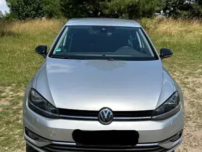 Gebraucht VW Golf VII IQ Drive 116 PS (85 kW) 2019 Silber Limousine