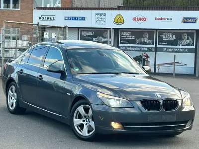 Gebraucht BMW 525 Advantage 197 PS (144 kW) 2008 Grau Limousine