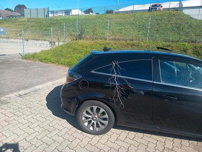 Opel Astra GTC