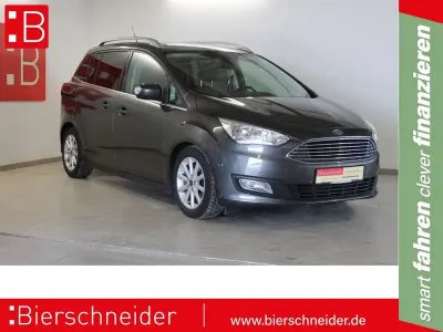 Gebraucht Ford Grand C-Max Titanium 150 PS (110 kW) 2017 Grau Van / Kleinbus