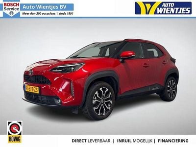 Gebraucht Toyota Yaris Cross 125 PS (91 kW) 2023 Rot SUV