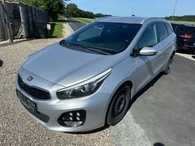 Gebraucht Kia Ceed Sportswagon GT-Line 120 PS (88 kW) 2015 Silber Kombi