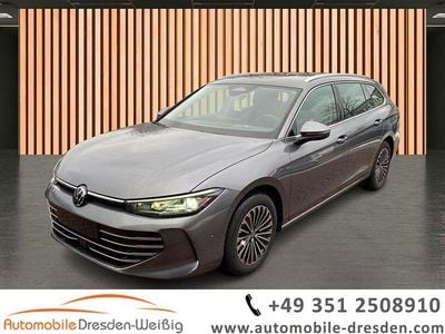 Usata VW Passat Elegance 150 CV (110 kW) 2025 Grigio Station wagon