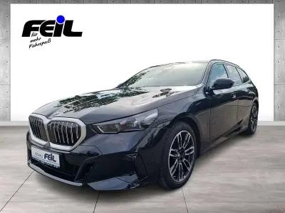 Gebraucht BMW 540 M Sport 303 PS (222 kW) 2026 Schwarz Limousine