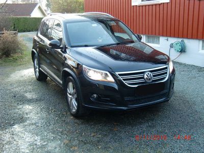 gebraucht VW Tiguan TiguanSport & Style 4Motion R-Line 1.HD/LEDER