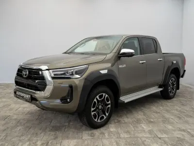 Neu Toyota HiLux Executive 215 PS (158 kW) 2026 Grün Pickup