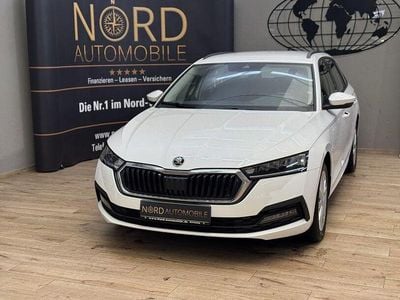 Gebraucht Skoda Octavia Ambition 204 PS (150 kW) 2022 Weiss Kombi