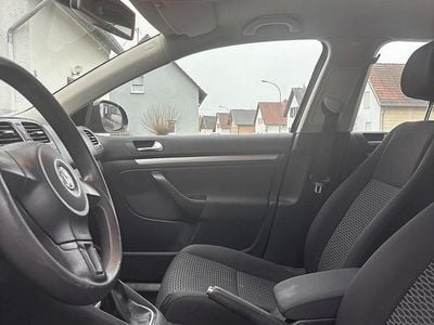 Gebraucht VW Golf VII 105 PS (77 kW) 2012 Schwarz Limousine