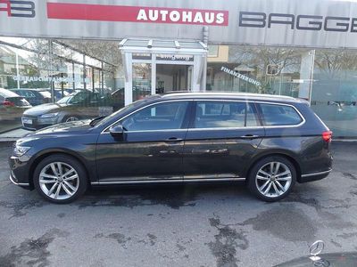 Gebraucht VW Passat Elegance 150 PS (110 kW) 2021 Grau Kombi