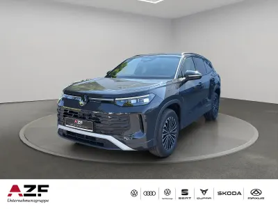 Neu VW Tayron Life 150 PS (110 kW) 2026 Uranograu SUV