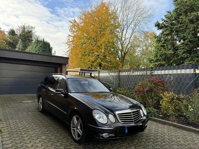 Mercedes E280