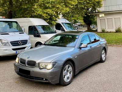 BMW 730