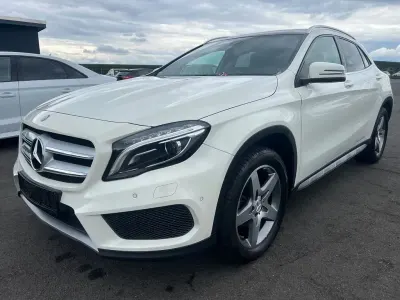 Gebraucht Mercedes GLA200 AMG 156 PS (114 kW) 2015 Weiß SUV