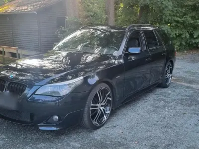 Gebraucht BMW 530 M Sport 235 PS (172 kW) 2008 Schwarz Kombi