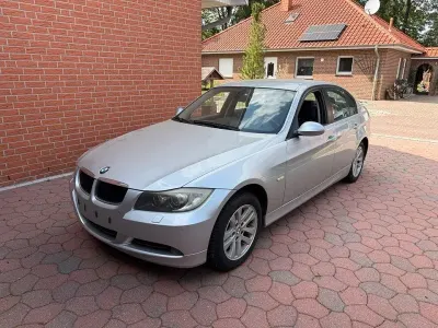 Gebraucht BMW 318 Comfort Edition 143 PS (105 kW) 2008 Silber Limousine