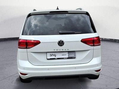 Gebraucht VW Touran Goal 150 PS (110 kW) 2025 Weiß Van / Kleinbus