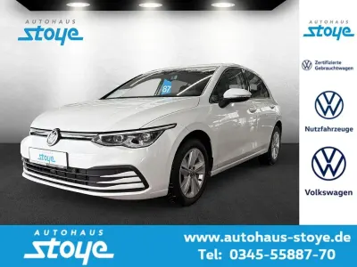 Gebraucht VW Golf VII Life 116 PS (85 kW) 2020 Weiß Limousine