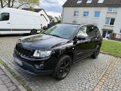 Gebraucht Jeep Compass 136 PS (100 kW) 2012 Schwarz SUV