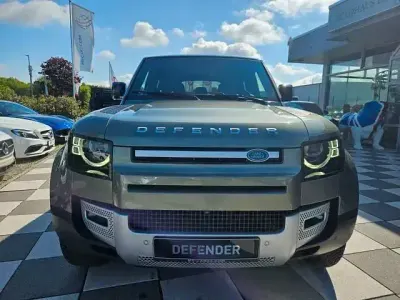 Gebraucht Land Rover Defender 301 PS (221 kW) 2021 Andere SUV