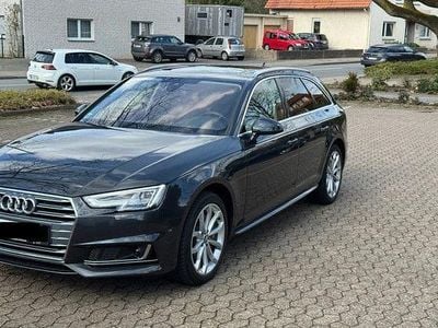 Gebraucht Audi A4 Ambiente 190 PS (139 kW) 2017 Grau Kombi