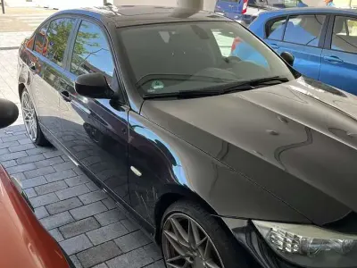 Gebraucht BMW 318 143 PS (105 kW) 2011 Limousine