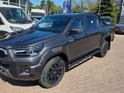 Nuova Toyota HiLux 204 CV (150 kW) 2025 Grigio Pick-up
