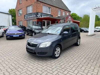 Używany Skoda Roomster Style 105 KM (77 kW) 2008 Szary Minivan