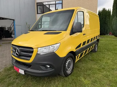 Gebraucht Mercedes Sprinter 163 PS (119 kW) 2020 Gelb Van