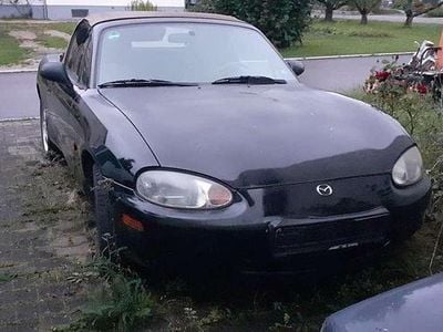 Usata Mazda MX5 110 CV (80 kW) 1999 Nero Cabrio