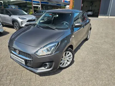 Gebraucht Suzuki Swift Comfort 83 PS (61 kW) 2023 Grau Kleinwagen