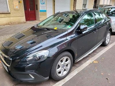 Schwarz Gebraucht 2014 Volvo V40 CC Kombi | 8.200 € (Superpreis)