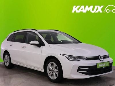 Usata VW Golf VIII Life 116 CV (85 kW) 2025 Bianco Station wagon