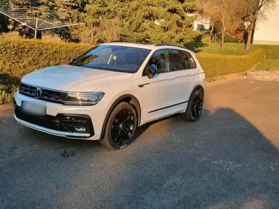 Gebraucht VW Tiguan 239 PS (175 kW) 2020 Andere farben SUV