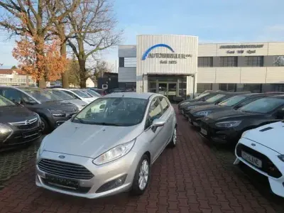Second-hand Ford Fiesta SYNC Edition 110 CP (80 kW) 2017 Gri Hatchback