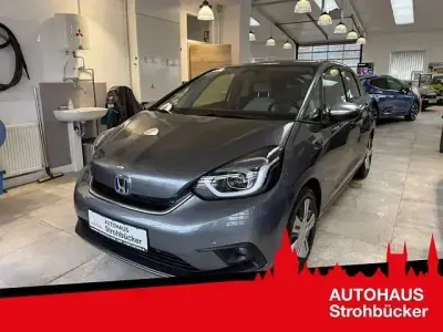 Käytetty Honda Jazz Executive 109 HP (80 kW) 2021 Harmaa Viistoperä