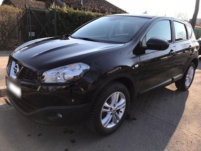 Gebraucht Nissan Qashqai 117 PS (86 kW) 2012 Schwarz SUV