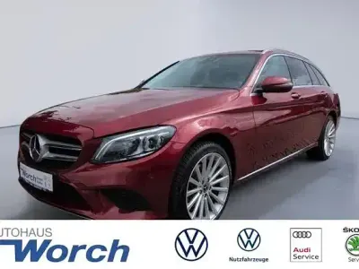 Gebraucht Mercedes C220 Avantgarde 194 PS (142 kW) 2020 Andere Limousine