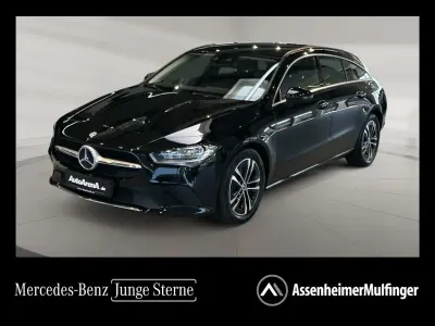 Gebraucht Mercedes CLA200 Progressive 150 PS (110 kW) 2023 Schwarz Coupé