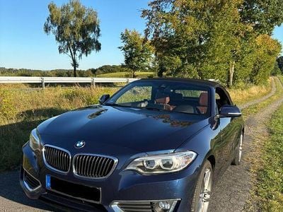 BMW 225