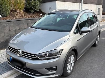 Gebraucht VW Golf VII LOUNGE 110 PS (80 kW) 2015 Silber Kleinwagen