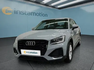 Używany Audi Q2 Advanced 150 KM (110 kW) 2025 Szary SUV