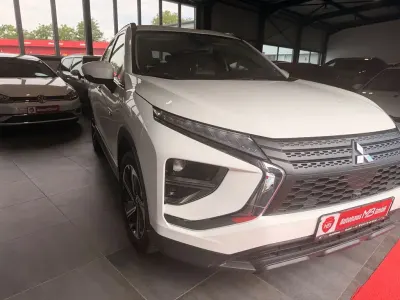 Gebraucht Mitsubishi Eclipse Cross Basis 98 PS (72 kW) 2021 Weiß SUV